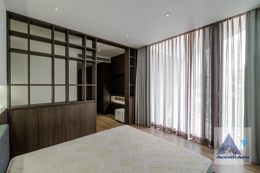 7  4 br Apartment for rent and sale in Sukhumvit ,Bangkok BTS Phrom Phong at Modern Brand New Apartment AA39293