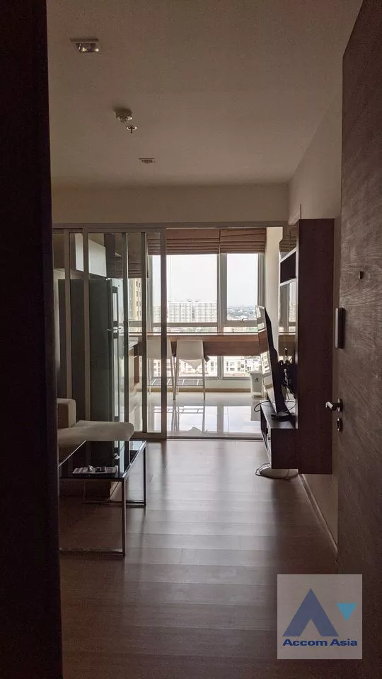 unit 1 Bedroom  Condominium For Rent in Sukhumvit, Bangkok  near BTS On Nut (AA39301)