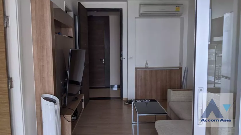 unit 1 Bedroom  Condominium For Rent in Sukhumvit, Bangkok  near BTS On Nut (AA39301)