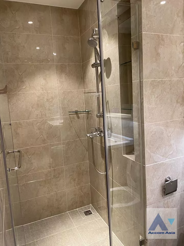 9  1 br Condominium for rent and sale in Sathorn ,Bangkok  at Regal Sathon - Naradhiwas AA39305