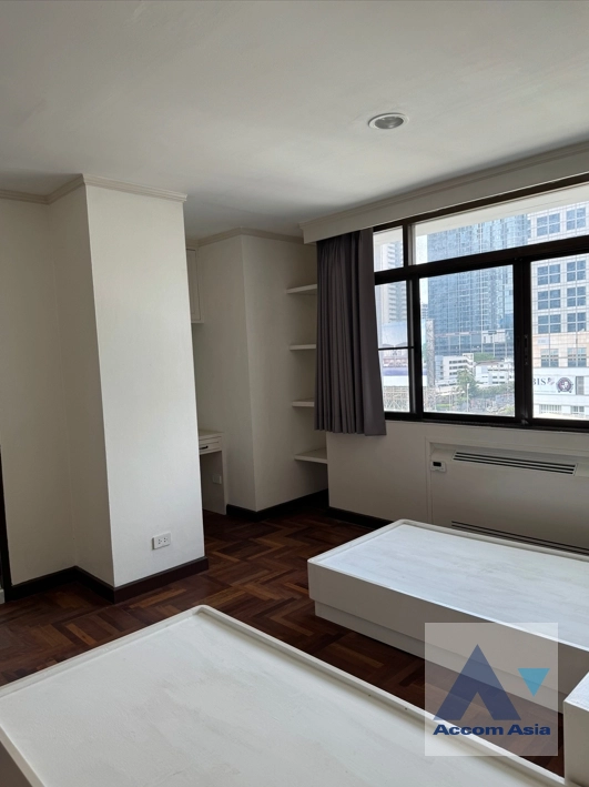 10  3 br Condominium For Rent in Silom ,Bangkok BTS Sala Daeng - MRT Silom at SLD Condominium AA39312