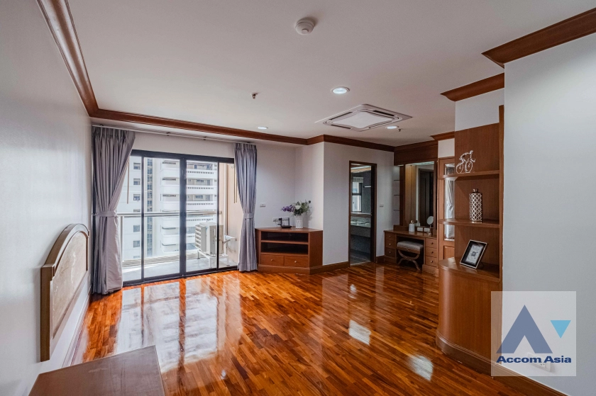 10  3 br Apartment For Rent in Sukhumvit ,Bangkok BTS Asok - MRT Sukhumvit at Comfortable for Living AA39313