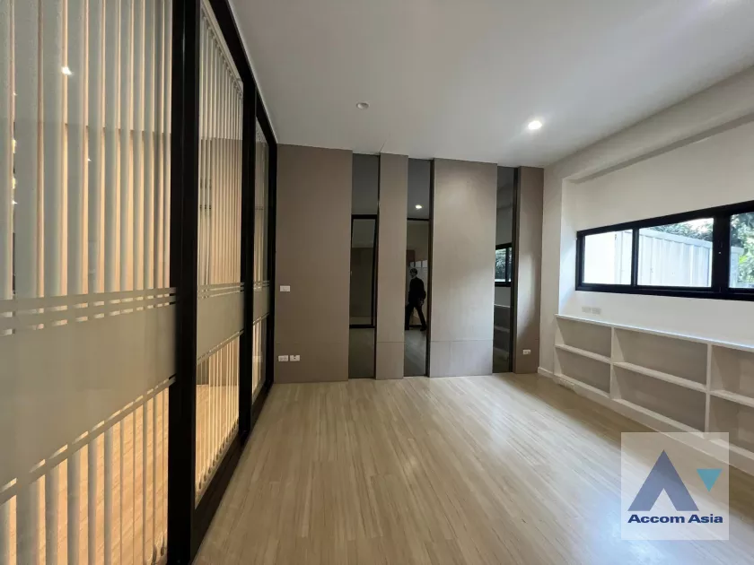9  1 br Building For Rent in phaholyothin ,Bangkok  AA39314