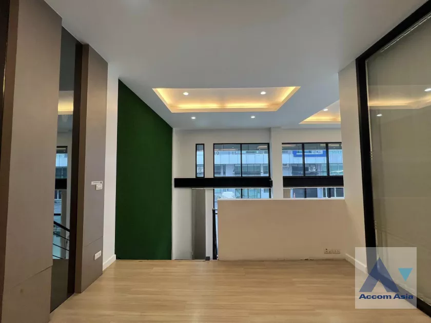 12  1 br Building For Rent in phaholyothin ,Bangkok  AA39314