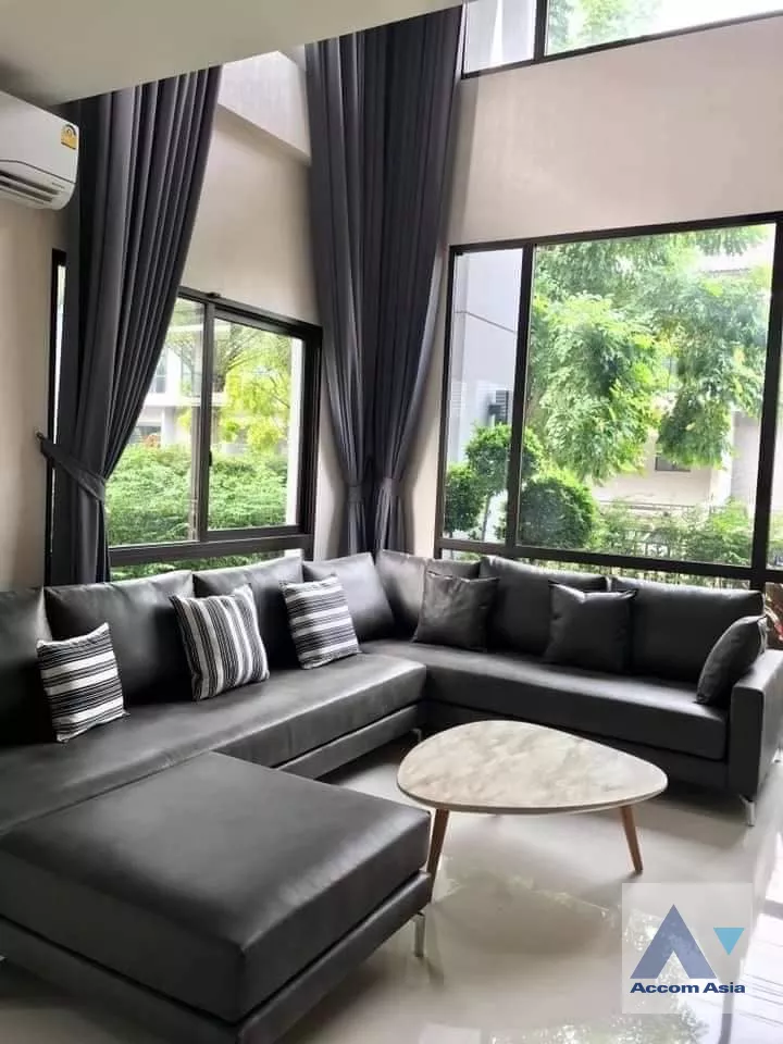  2  6 br House For Sale in Pattanakarn ,Bangkok  at The City Pattanakarn AA39324
