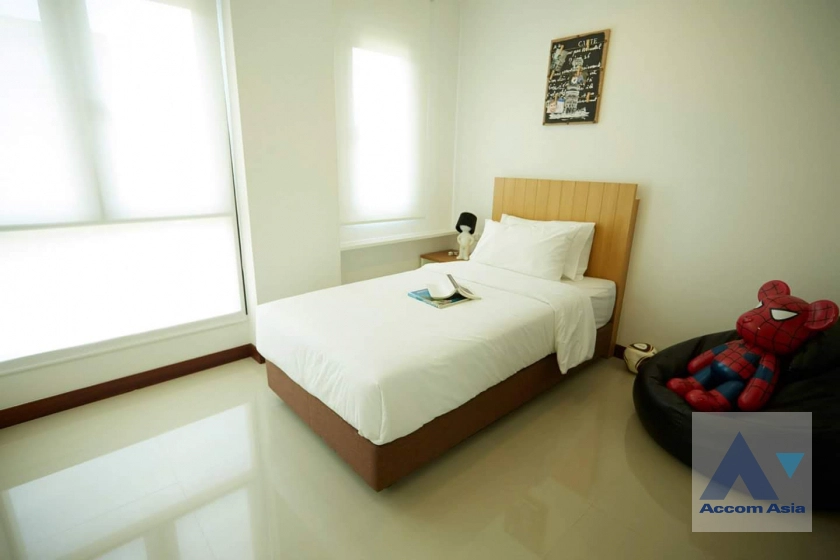 7  3 br Apartment For Rent in Sukhumvit ,Bangkok BTS Ekkamai at Urban space in Bangkok AA39325