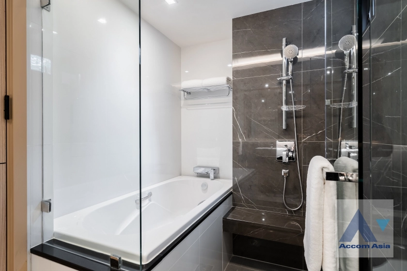 10  2 br Apartment For Rent in Sukhumvit ,Bangkok BTS Ekkamai at Luxury apartment AA39330