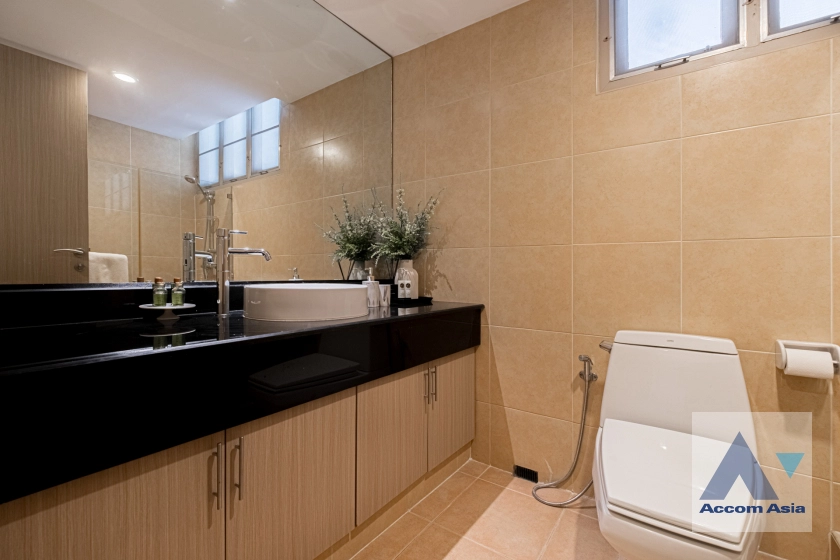 16  3 br Apartment For Rent in Sukhumvit ,Bangkok BTS Phrom Phong at Simply Life AA39339