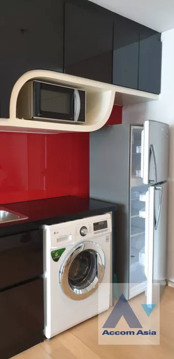 unit 1 Bedroom  Condominium For Rent in Phaholyothin, Bangkok  near BTS Ari (AA39363)