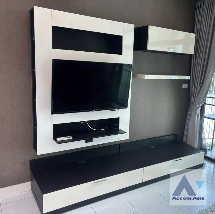 unit 3 Bedrooms  House For Rent in Samutprakan, Samutprakan  (AA39368)