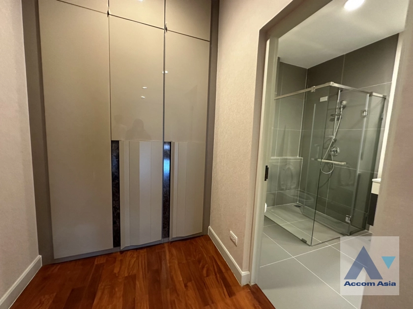 16  5 br House for rent and sale in Latkrabang ,Bangkok  at Grand Bangkok Boulevard Ratchada - Ramintra 2 AA39405