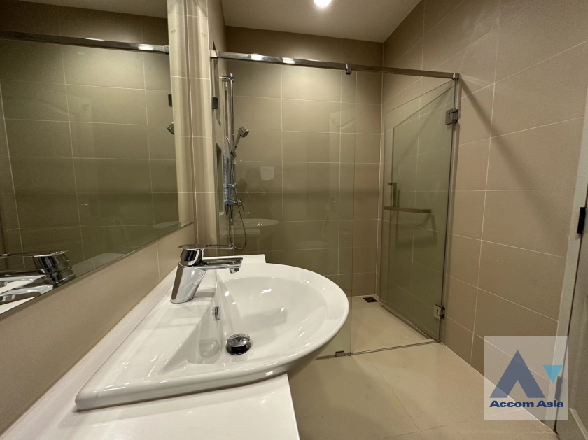19  5 br House for rent and sale in Latkrabang ,Bangkok  at Grand Bangkok Boulevard Ratchada - Ramintra 2 AA39405