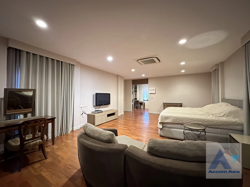 8  5 br House for rent and sale in Latkrabang ,Bangkok  at Grand Bangkok Boulevard Ratchada - Ramintra 2 AA39405