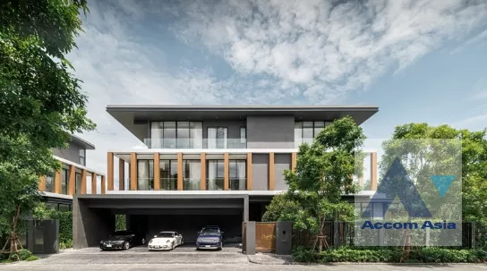 Luxury Modern Style House  4 Bedroom for Sale BTS Bang Na in Samutprakan Samutprakan