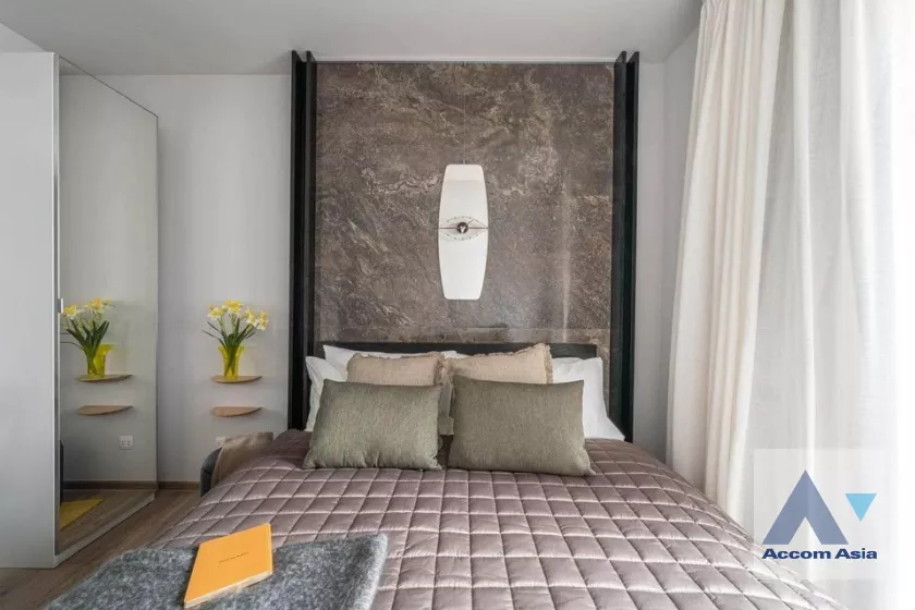 unit 1 Bedroom  Condominium For Rent in Sukhumvit, Bangkok  near BTS Thong Lo (AA39431)