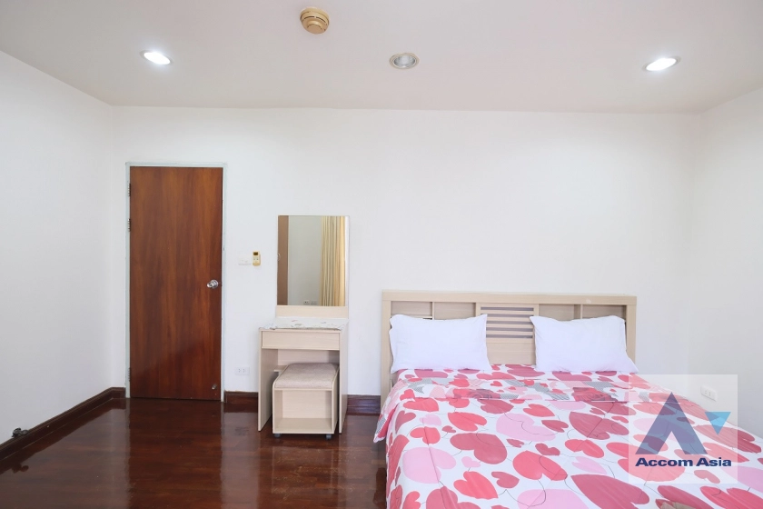 11  2 br Apartment For Rent in Sukhumvit ,Bangkok BTS Nana at Peaceful Living AA39432