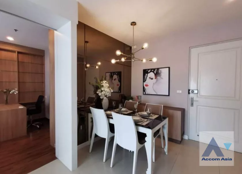 unit 1 Bedroom  Condominium For Rent in Charoen Nakhon, Bangkok  near BTS Krung Thon Buri (AA39435)