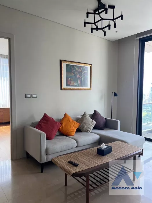  Sindhorn Residence Condominium  1 Bedroom for Rent BTS Chitlom in Ploenchit Bangkok