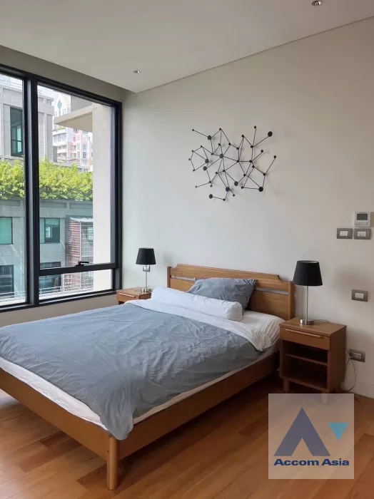 5  1 br Condominium For Rent in Ploenchit ,Bangkok BTS Chitlom at Sindhorn Residence AA39439