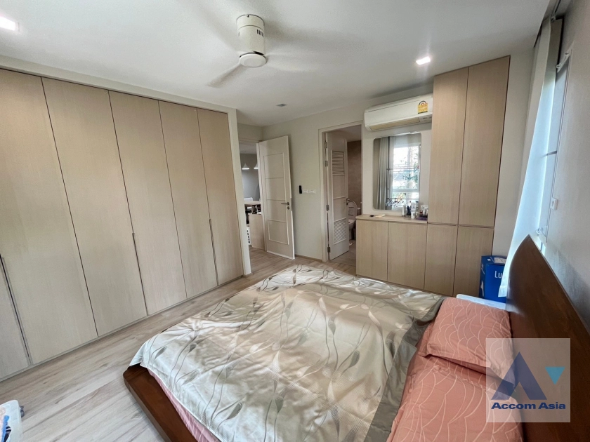 9  2 br Condominium For Sale in Sukhumvit ,Bangkok BTS Ekkamai at The Bangkok Sukhumvit 61 AA39440