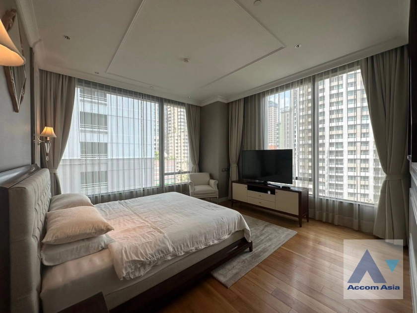 8  2 br Condominium for rent and sale in Ploenchit ,Bangkok BTS Chitlom at Sindhorn Residence AA39445