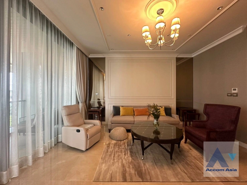 Sindhorn Residence Condominium  2 Bedroom for Sale & Rent BTS Chitlom in Ploenchit Bangkok