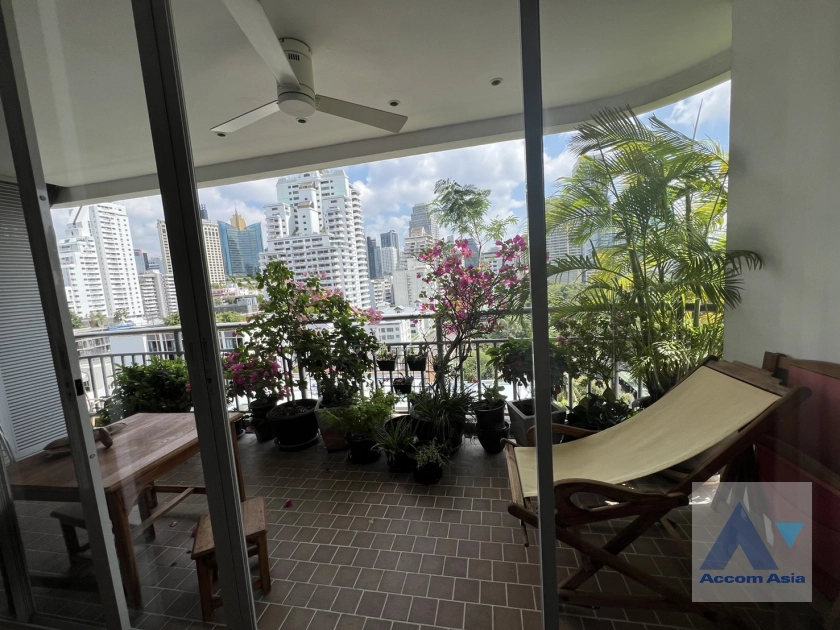 5  2 br Condominium For Sale in Sukhumvit ,Bangkok BTS Nana at Lake Green AA39462