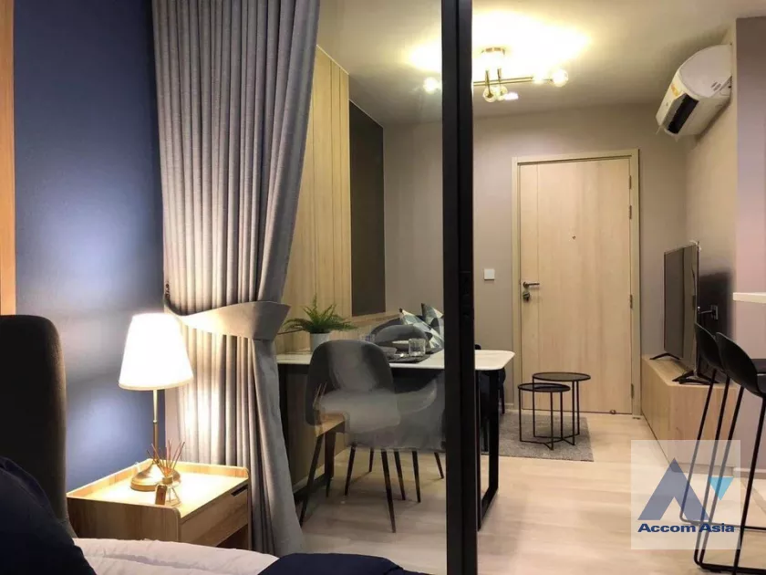 unit 1 Bedroom  Condominium For Rent in Ploenchit, Bangkok  near BTS Ploenchit (AA39468)