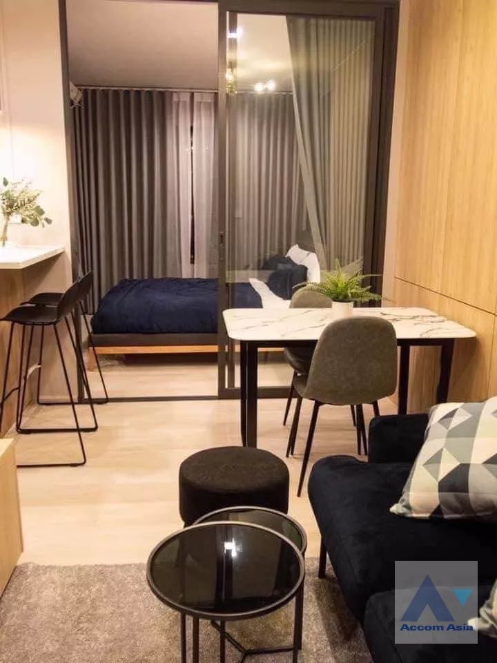 unit 1 Bedroom  Condominium For Rent in Ploenchit, Bangkok  near BTS Ploenchit (AA39468)