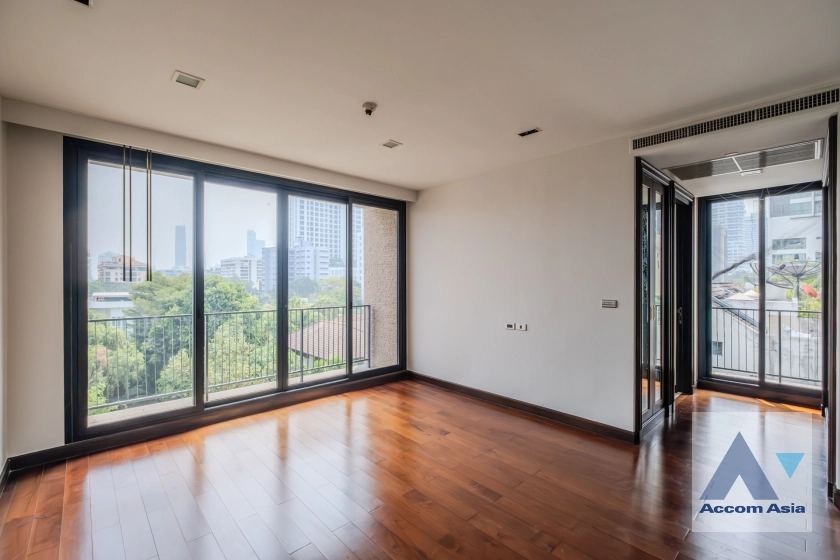  1  4 br Apartment For Rent in Sukhumvit ,Bangkok BTS Phrom Phong at Fully Facilities AA39469