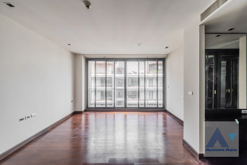 unitPet friendly |  4 Bedrooms  Apartment For Rent in Sukhumvit, Bangkok  near BTS Phrom Phong (AA39469)