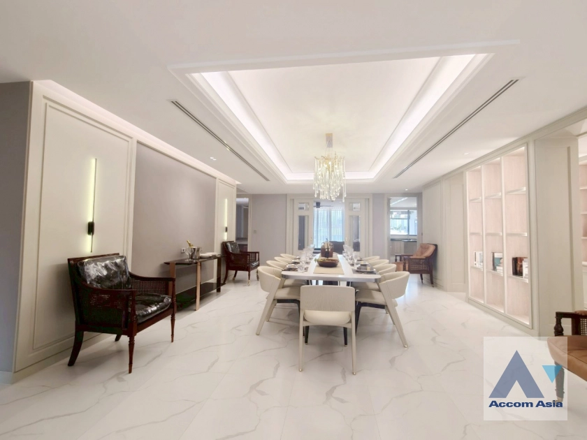 6  4 br Apartment For Rent in Sukhumvit ,Bangkok BTS Phrom Phong at Fully Facilities AA39470