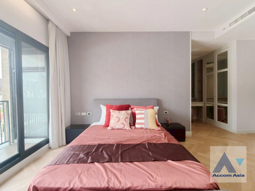 24  4 br Apartment For Rent in Sukhumvit ,Bangkok BTS Phrom Phong at Fully Facilities AA39470