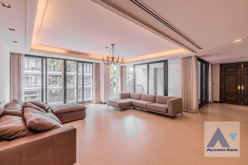 Pet friendly |  Fully Facilities Apartment  4 Bedroom for Sale & Rent BTS Phrom Phong in Sukhumvit Bangkok