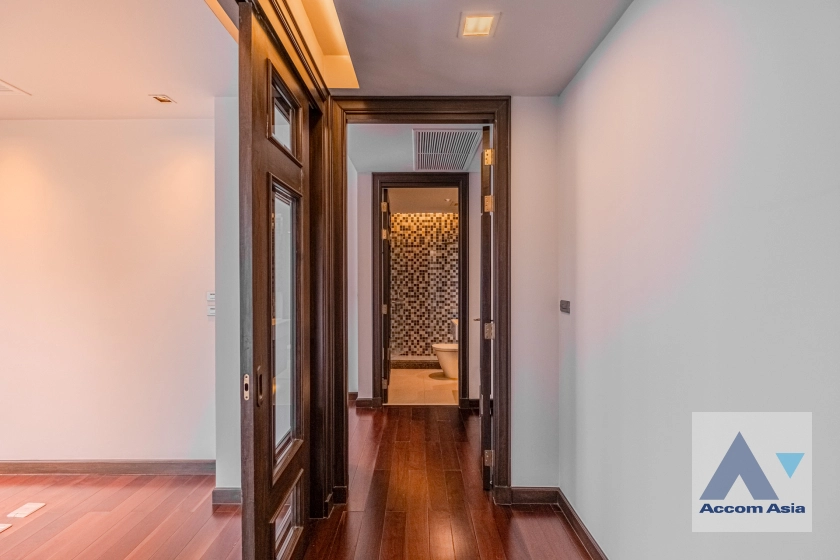 9  4 br Apartment for rent and sale in Sukhumvit ,Bangkok BTS Phrom Phong at Fully Facilities AA39471