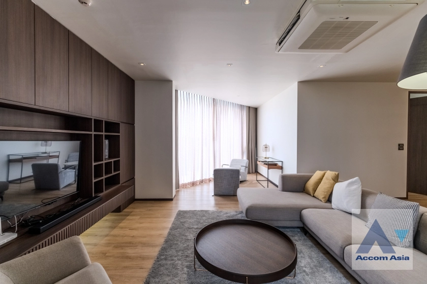  1  4 br Apartment For Rent in Sukhumvit ,Bangkok BTS Phrom Phong at Modern Brand New Apartment AA39472