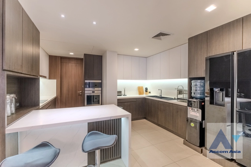 7  4 br Apartment For Rent in Sukhumvit ,Bangkok BTS Phrom Phong at Modern Brand New Apartment AA39472