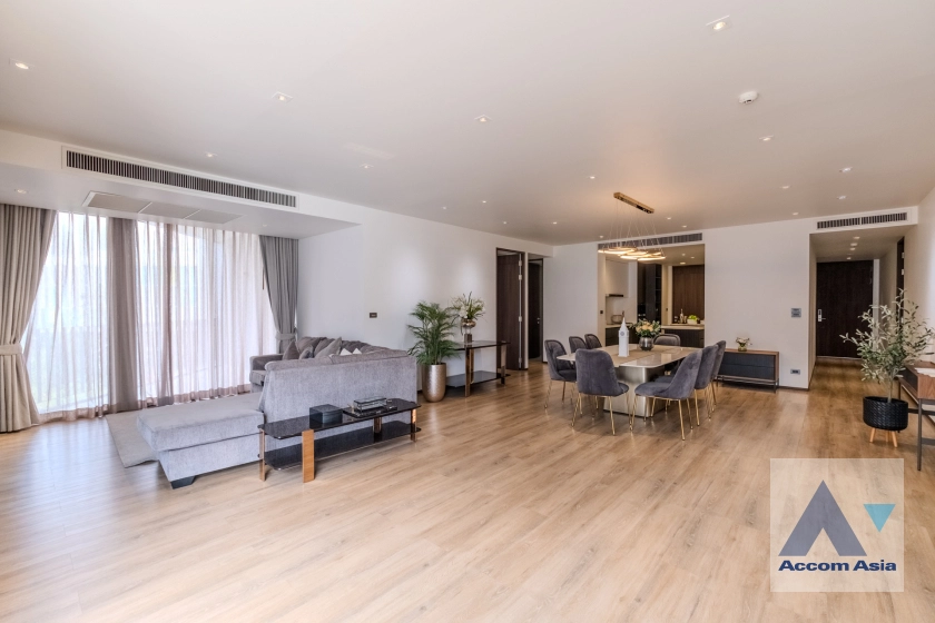 4  4 br Apartment For Rent in Sukhumvit ,Bangkok BTS Phrom Phong at Modern Brand New Apartment AA39473