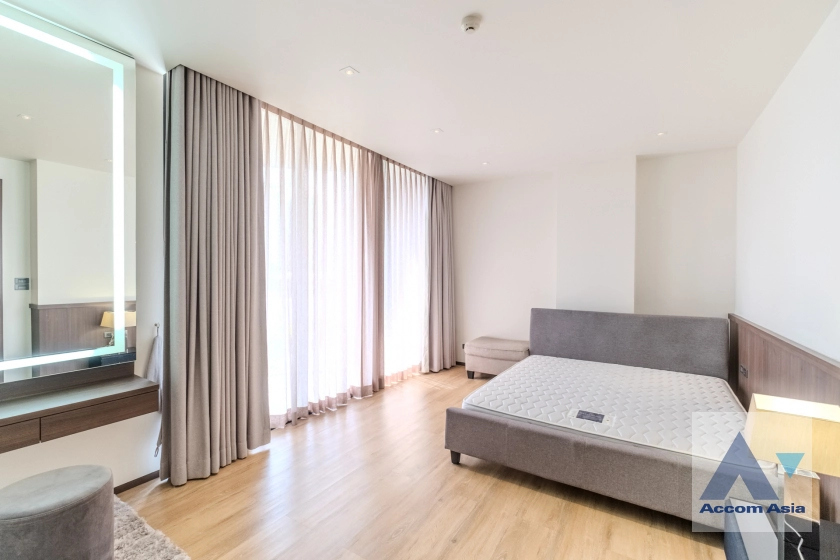 10  4 br Apartment For Rent in Sukhumvit ,Bangkok BTS Phrom Phong at Modern Brand New Apartment AA39473