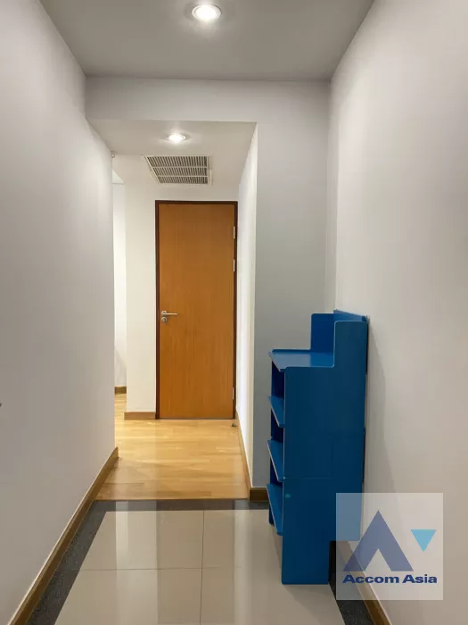 unit 2 Bedrooms  Condominium For Rent & Sale in Sukhumvit, Bangkok  near BTS On Nut (AA39474)