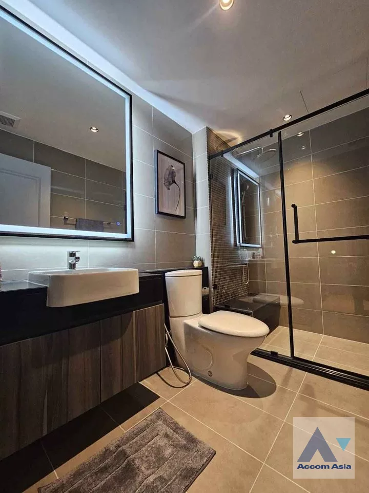 12  1 br Condominium For Sale in Ratchadaphisek ,Bangkok MRT Thailand Cultural Center at Supalai Wellington II AA39481