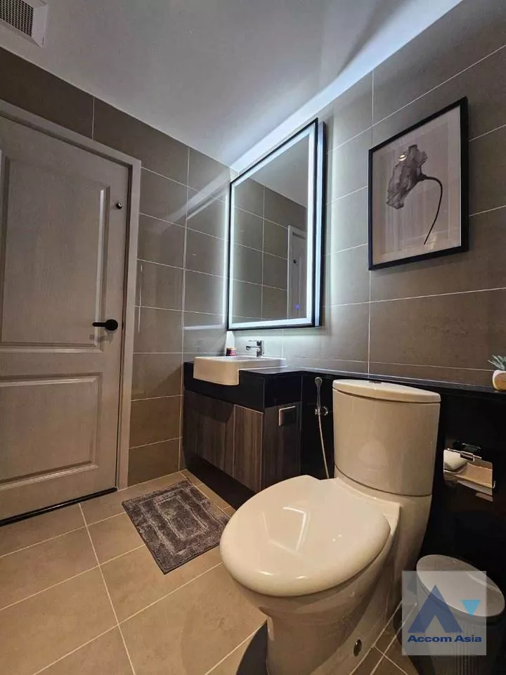 13  1 br Condominium For Sale in Ratchadaphisek ,Bangkok MRT Thailand Cultural Center at Supalai Wellington II AA39481