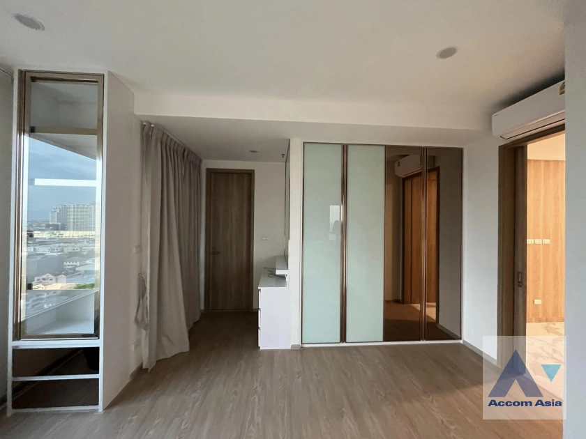 6  2 br Condominium For Sale in Sathorn ,Bangkok BTS Chong Nonsi - BRT Thanon Chan at Parco AA39482