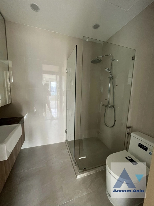 8  2 br Condominium For Sale in Sathorn ,Bangkok BTS Chong Nonsi - BRT Thanon Chan at Parco AA39482