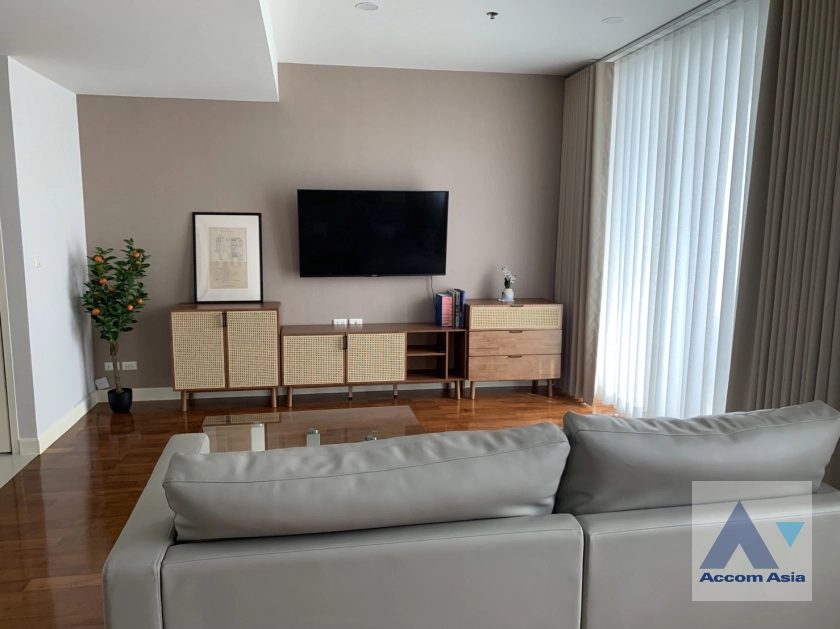  1  2 br Condominium For Rent in Sukhumvit ,Bangkok  at Siri Residence Sukhumvit 24 AA39487
