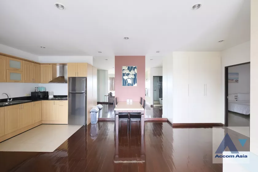 unit 2 Bedrooms  Apartment For Rent in Sukhumvit, Bangkok  near BTS Nana (AA39488)