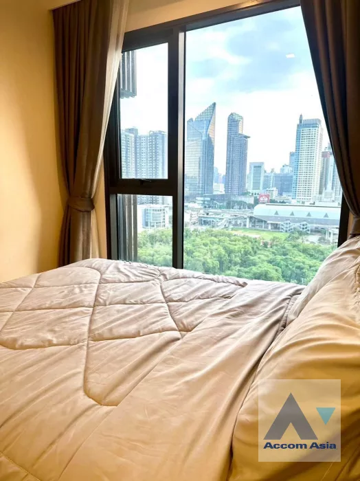  1 Bedroom  Condominium For Rent in Phaholyothin, Bangkok  near MRT Rama 9 - ARL Makkasan (AA39493)