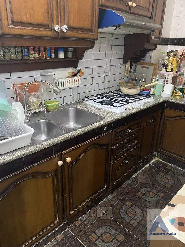 7  3 br Townhouse For Sale in Bang Na ,Bangkok BTS Udomsuk AA39498