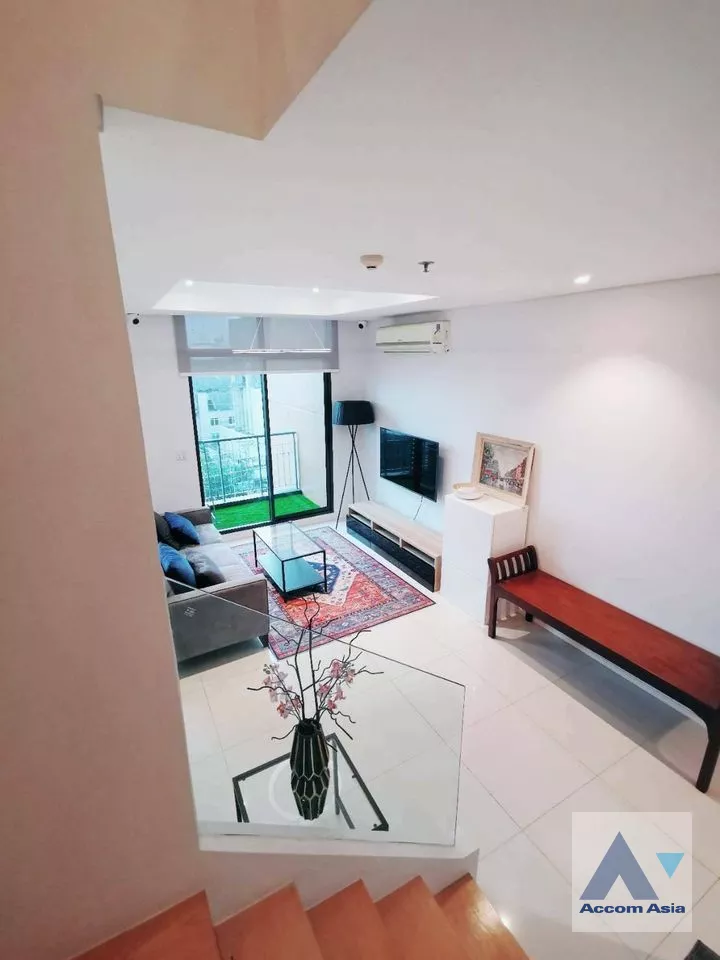  2 Bedrooms  Condominium For Rent & Sale in Phaholyothin, Bangkok  near MRT Phetchaburi - ARL Makkasan (AA39501)