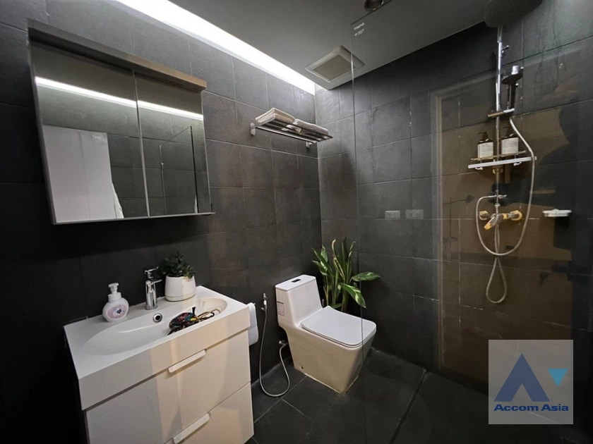 8  2 br Condominium For Sale in Sukhumvit ,Bangkok BTS Thong Lo at JC Tower AA39506